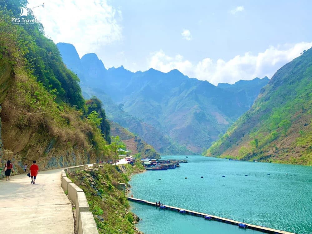 bến thuyền sông nho quế