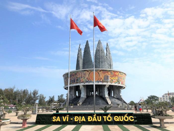 Sa Vĩ -  Địa đầu Tổ Quốc