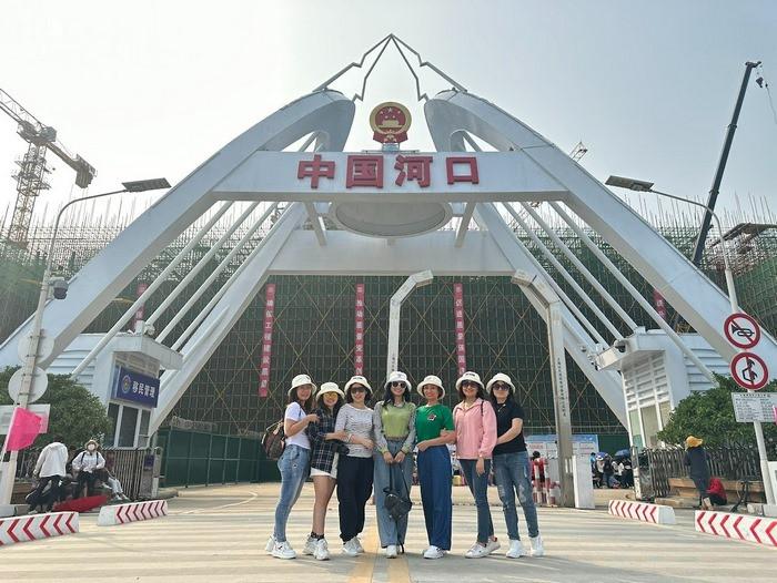 Check-in ngay tại cửa khẩu