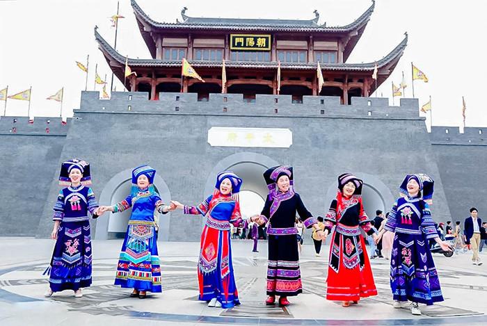 Khu tự trị dân tộc Choang Quảng Tây