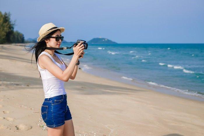 Mùa hè là thời điểm thích hợp nhất để đến biển trà cổ