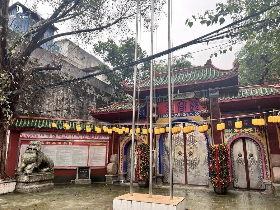 Miếu Quan Âm Đông Hưng