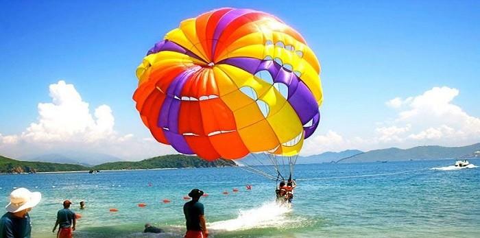 Có nhiều trò chơi hấp dẫn được tổ chức tại đảo Tuần Châu