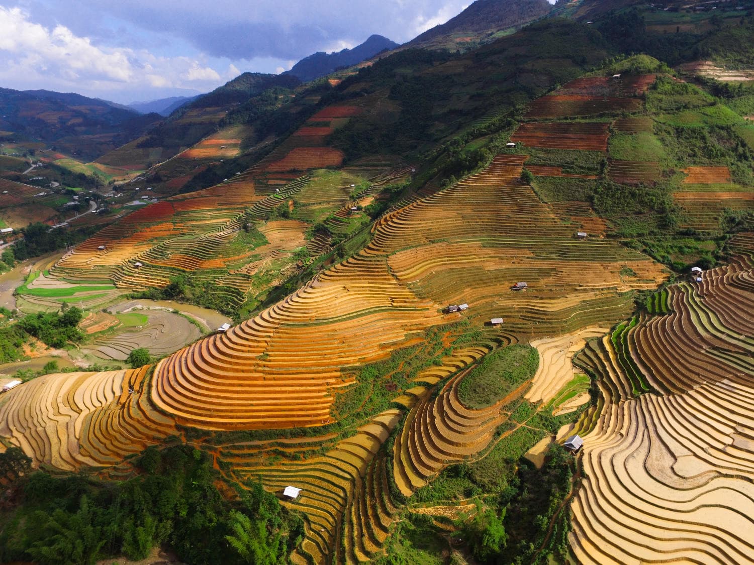 ruộng bậc thang chế cu nha mùa nước đổ