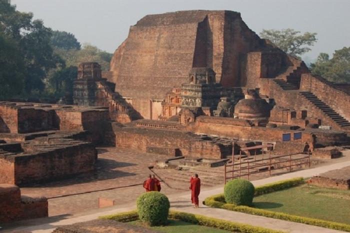 cách đi đến đại học nalanda