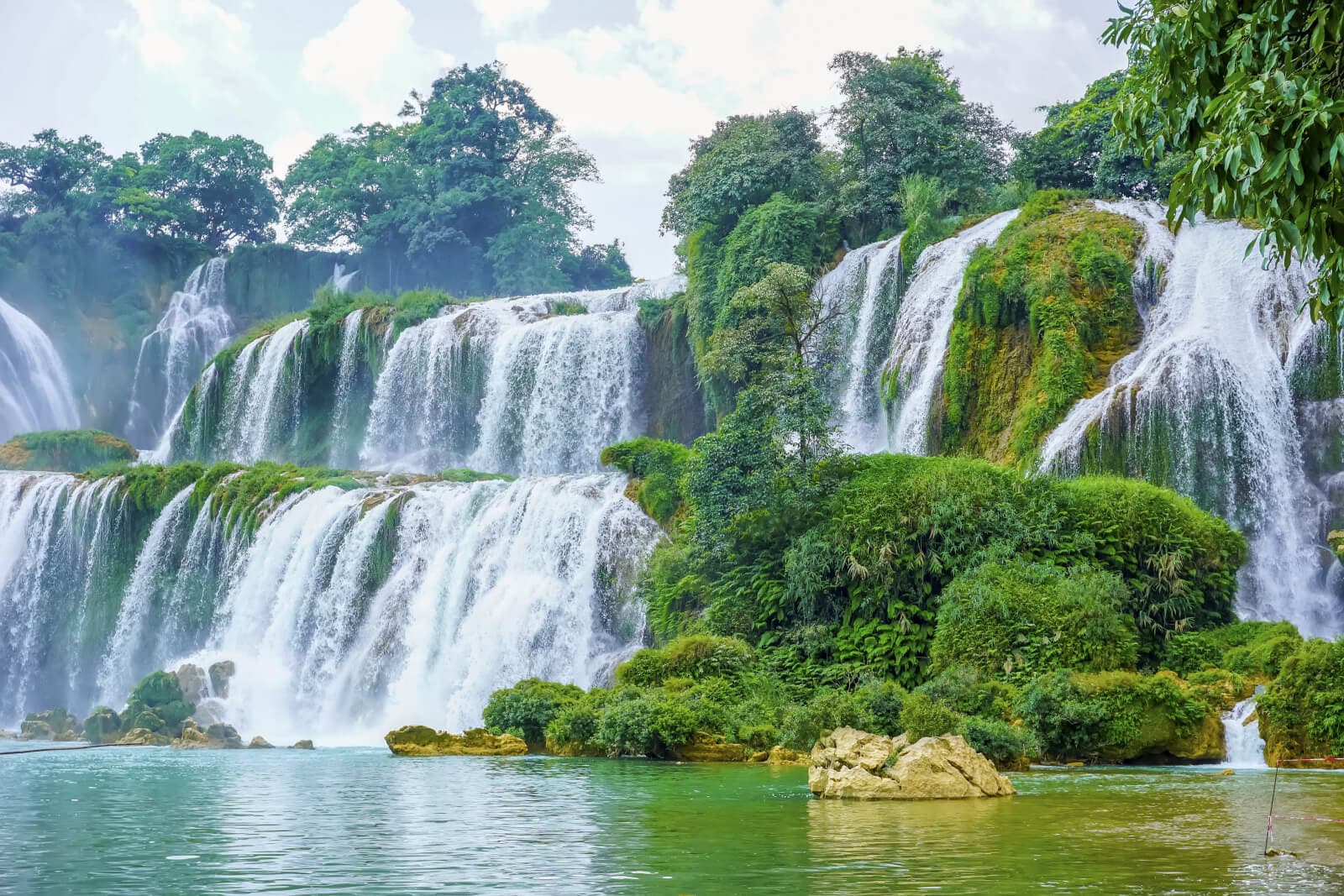 tham quan thác bản giốc