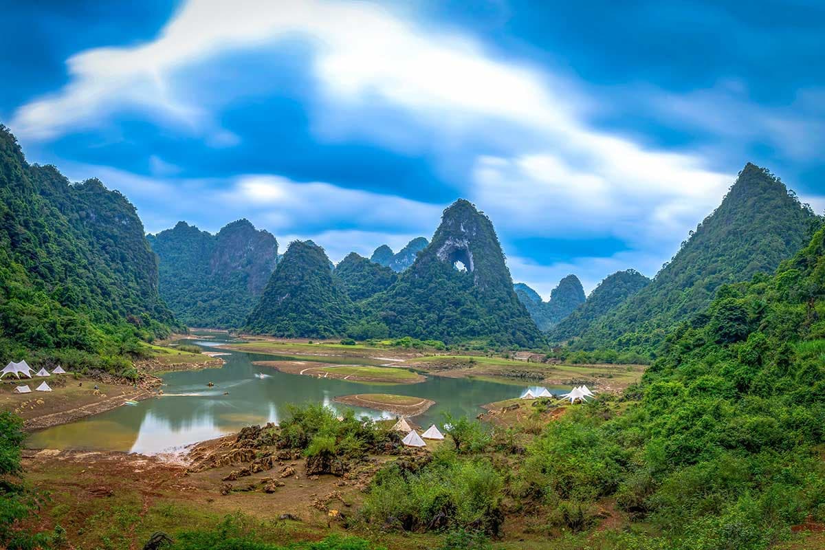 tham quan thác nậm trá