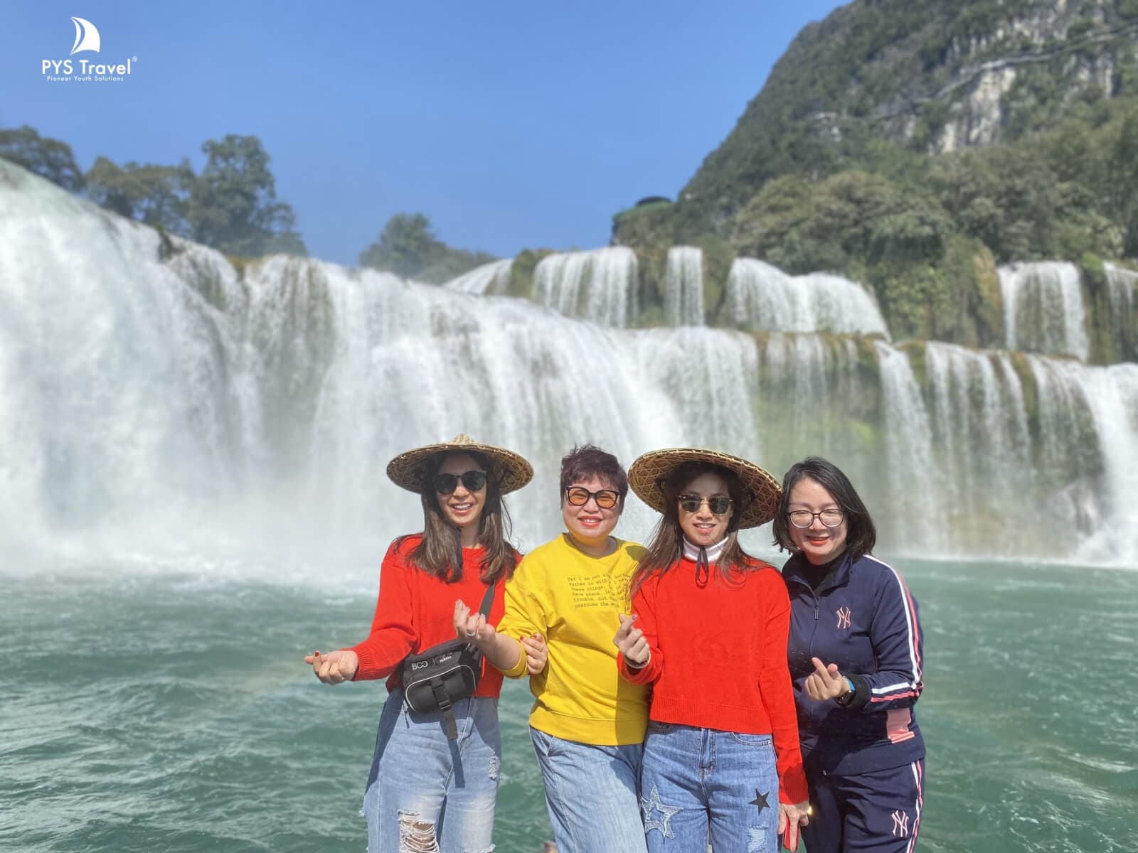 checkin tại thác bản giốc