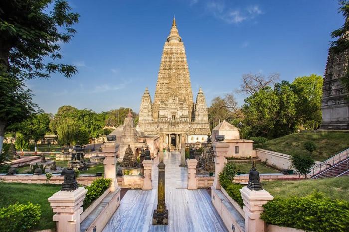 đôi nét về tháp đại giác