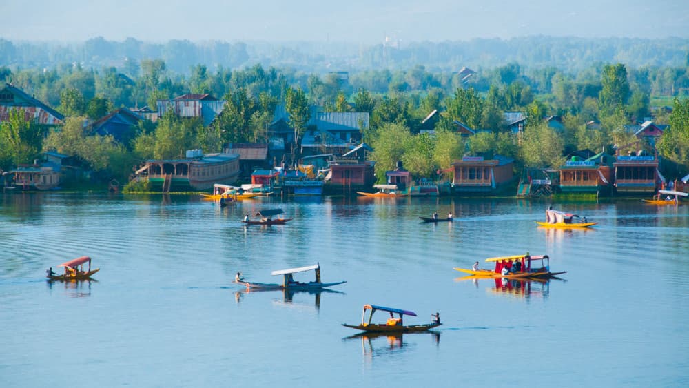 Hồ Dal