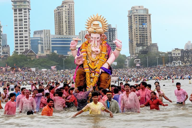 Hoạt động nghi lễ trong lễ hội thần Ganesha