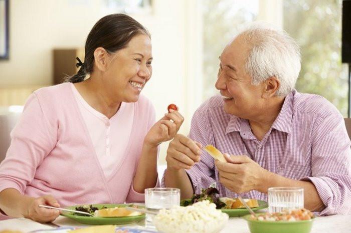 Du lịch cho người già