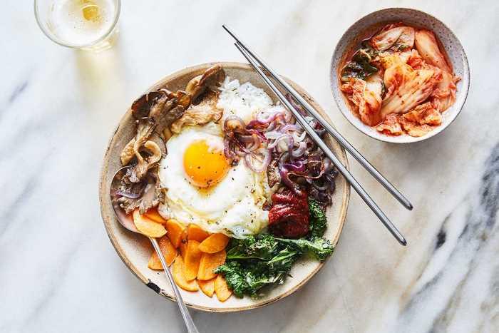 Bibimbap là món ăn dễ dàng tìm thấy ở bất cứ đâu tại Hàn