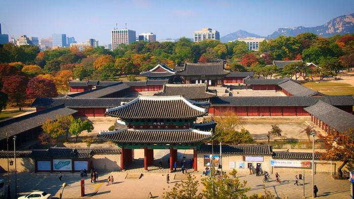 Một địa điểm du lịch nổi tiếng tại Hàn Quốc vào mùa thu