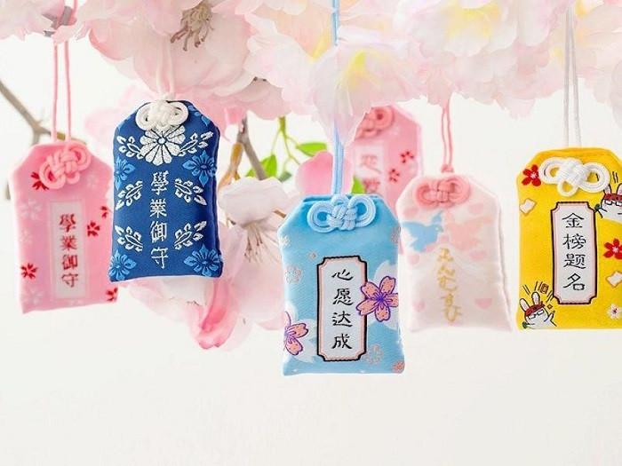 Bùa may mắn Omamori