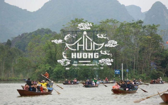 Lễ hội Chùa Hương