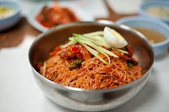 mỳ lạnh hàn quốc