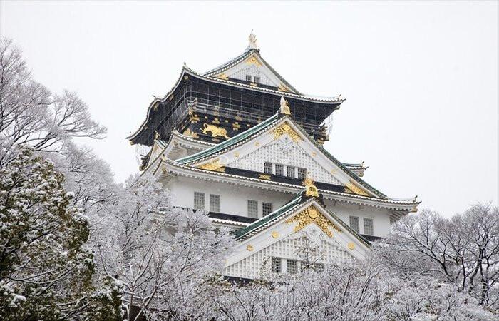 Lâu đài Osaka mùa đông