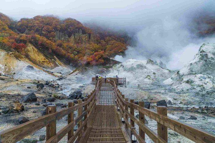 Không thể bỏ lỡ tắm onsen tại Hokkaido