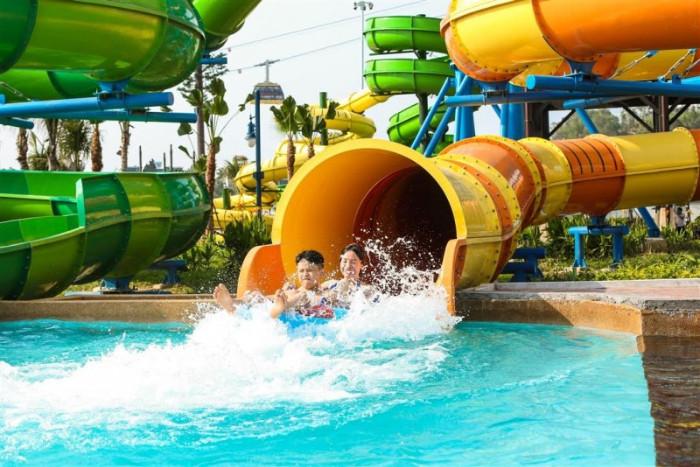 Công viên nước Typhoon Water Park