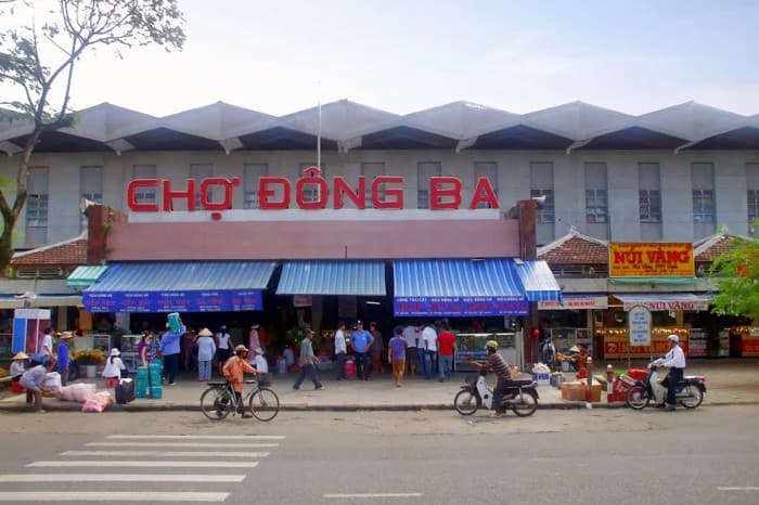 chợ Đông Ba