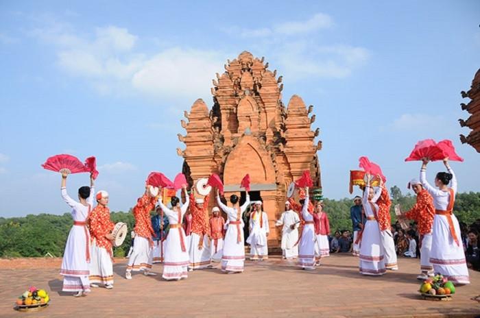 lễ hội tháp bà