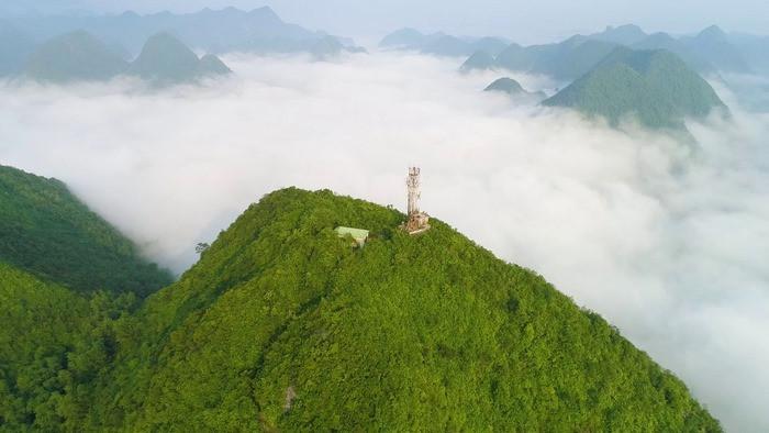 Lên đỉnh Nà Lay ngắm thung lũng Bắc Sơn đẹp như tranh vẽ