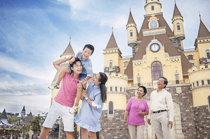du lịch 30/4 cho trẻ