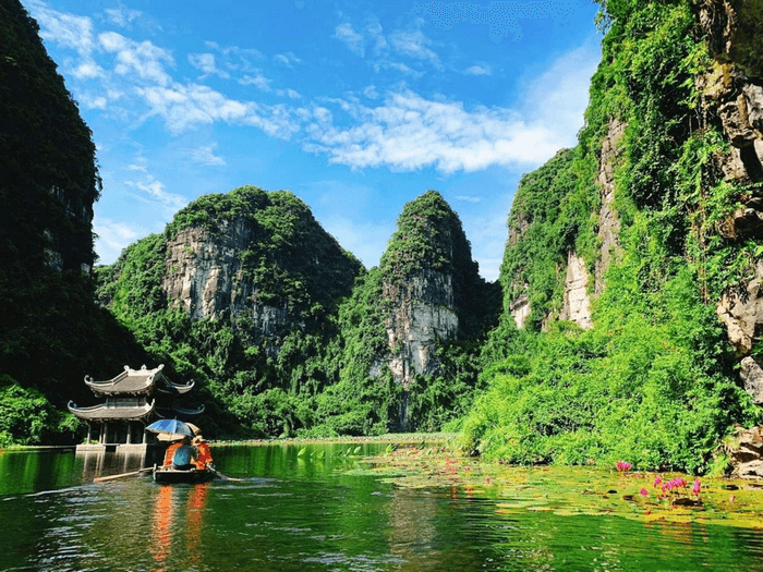 du lịch tràng an dịp 30/4