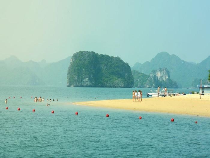 bãi biển titop