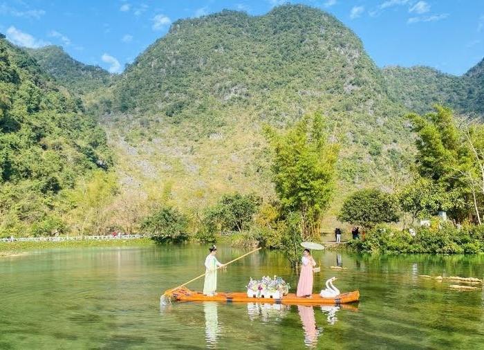 suối Nga Tuyền