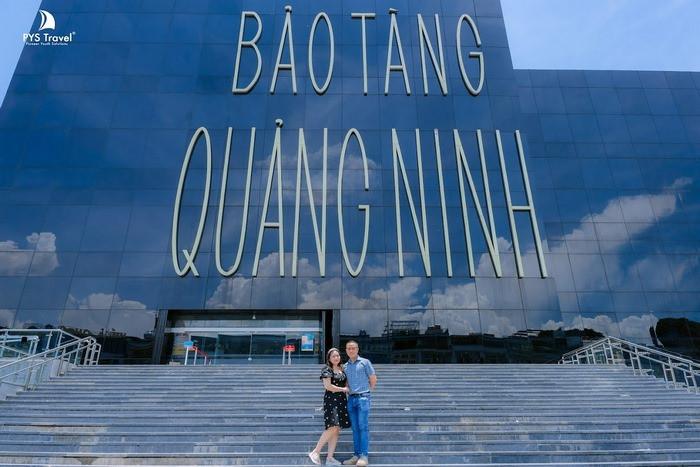 Bảo tàng Quảng Ninh là địa điểm tham quan được nhiều du khách check-in