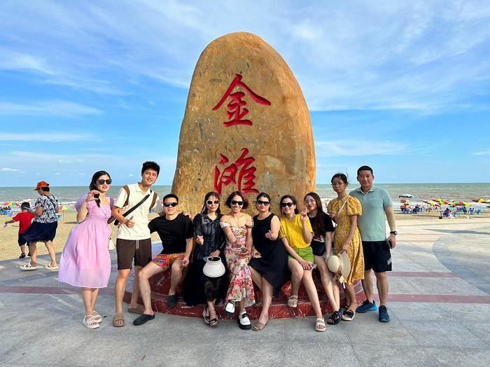 làng biển vạn vĩ