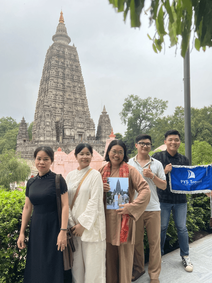 tour hành hương ấn độ