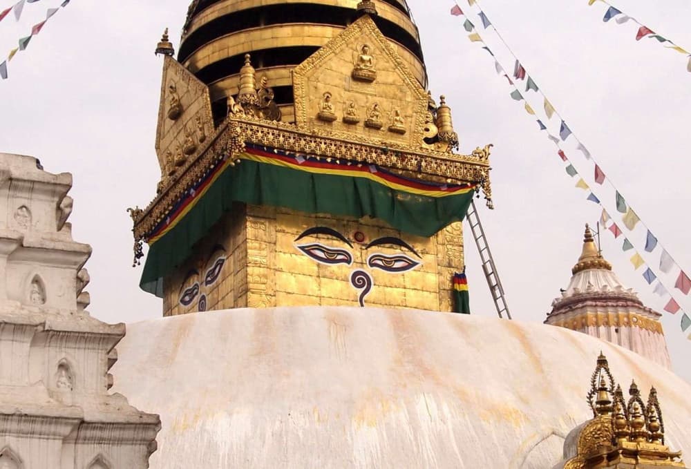 Đôi mắt của Bảo tháp Boudhanath