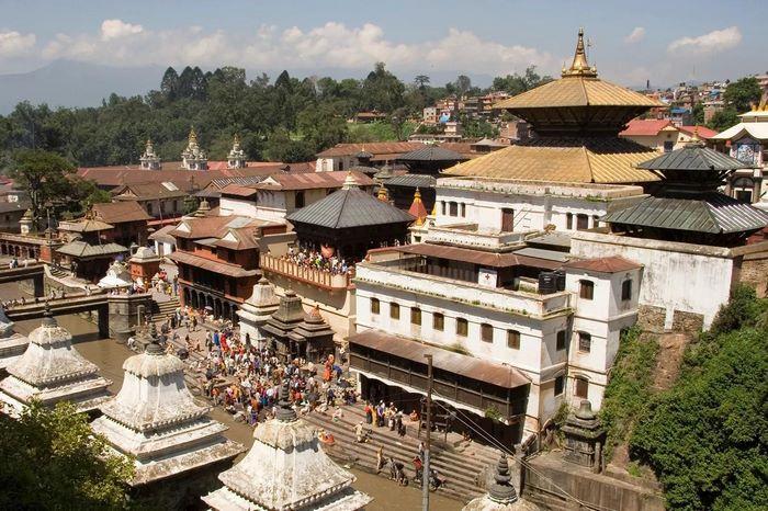 các chùa nổi tiếng ở Nepal