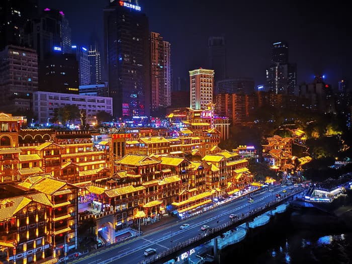 ngắm nhìn Phố Cổ Hồng Nhai Động