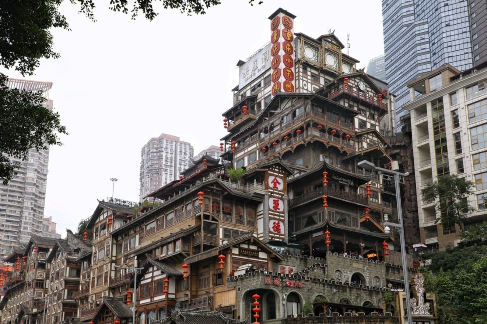 phố cổ hồng nhai, tour Thành Đô – Trùng Khánh – Cửu Trại Câu 6 ngày 5 đêm