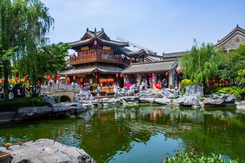 thành cổ lạc nghị luoyi