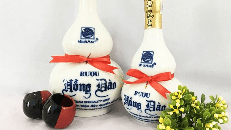 rượu hồng đào