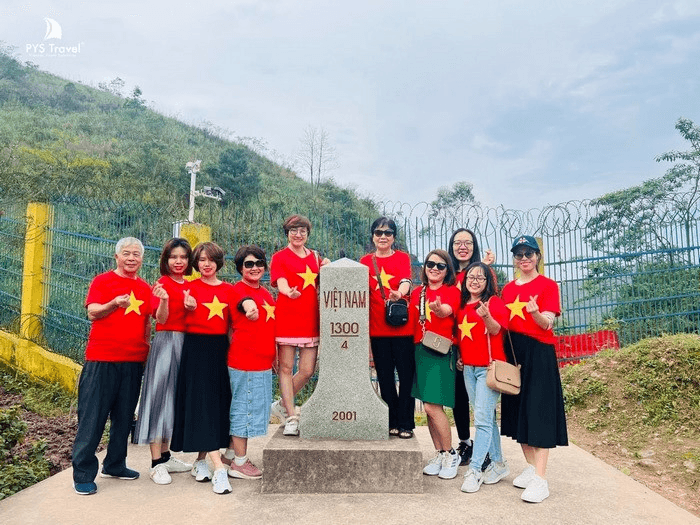 cột mốc biên giới bình liêu