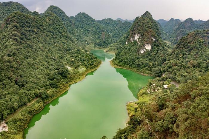 hồ thang hen cao bằng