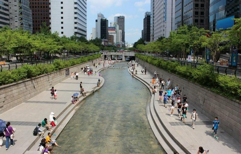 Suối Cheonggyecheon seoul