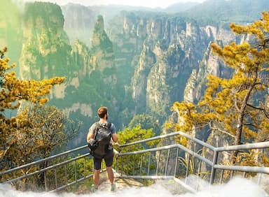 Chia sẻ Tất tần tận kinh nghiệm du lịch Trương Gia Giới