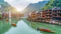 Tour Trung Quốc: Trường Sa - Phượng Hoàng Cố Trấn - Miêu Trại Mặc Nhung - Trương Gia Giới - Thiên Môn Sơn 5 ngày 4 đêm từ Hà Nội
