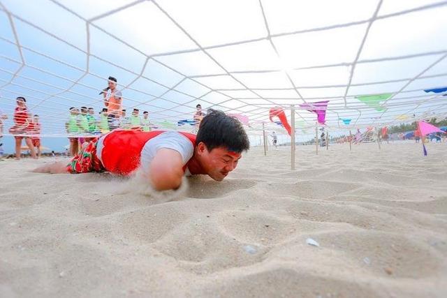 Top 10 trò chơi Team building bãi biển HOT nhất hè 2025