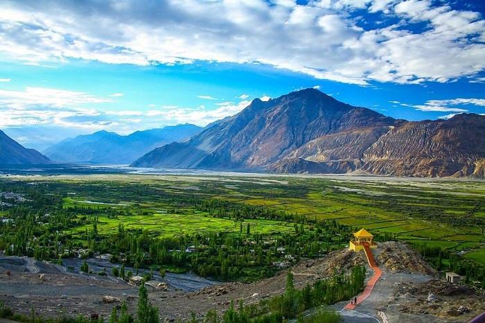 Du lịch Ladakh mùa hè để đắm mình trong vẻ đẹp kỳ vĩ cao nguyên