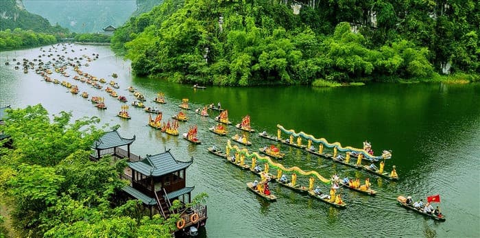 Tour du xuân Ninh Bình: Hoa Lư - Tam Cốc - Hang Múa 1 ngày từ Hà Nội