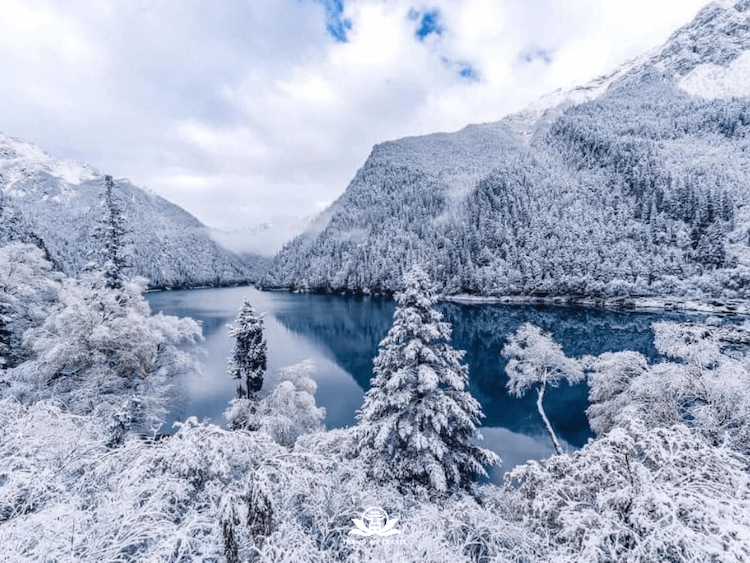 Tour Trung Quốc: Thành Đô - Cửu Trại Câu - Huyện Mậu - Trượt tuyết Gia Cô Sơn - Đô Giang Yển 6 ngày 5 đêm từ Hà Nội