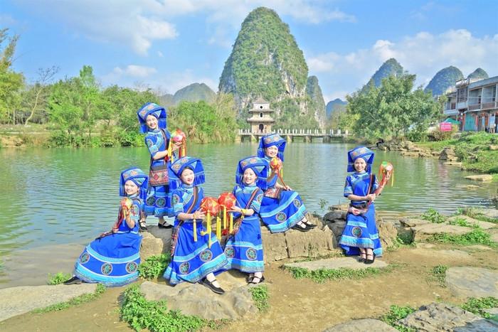 Tour Trà Lĩnh - Tịnh Tây - Nga Tuyền - Cổ Long Đại Hiệp Cốc 5 ngày 4 đêm từ TP.HCM - Tết Dương lịch 2026